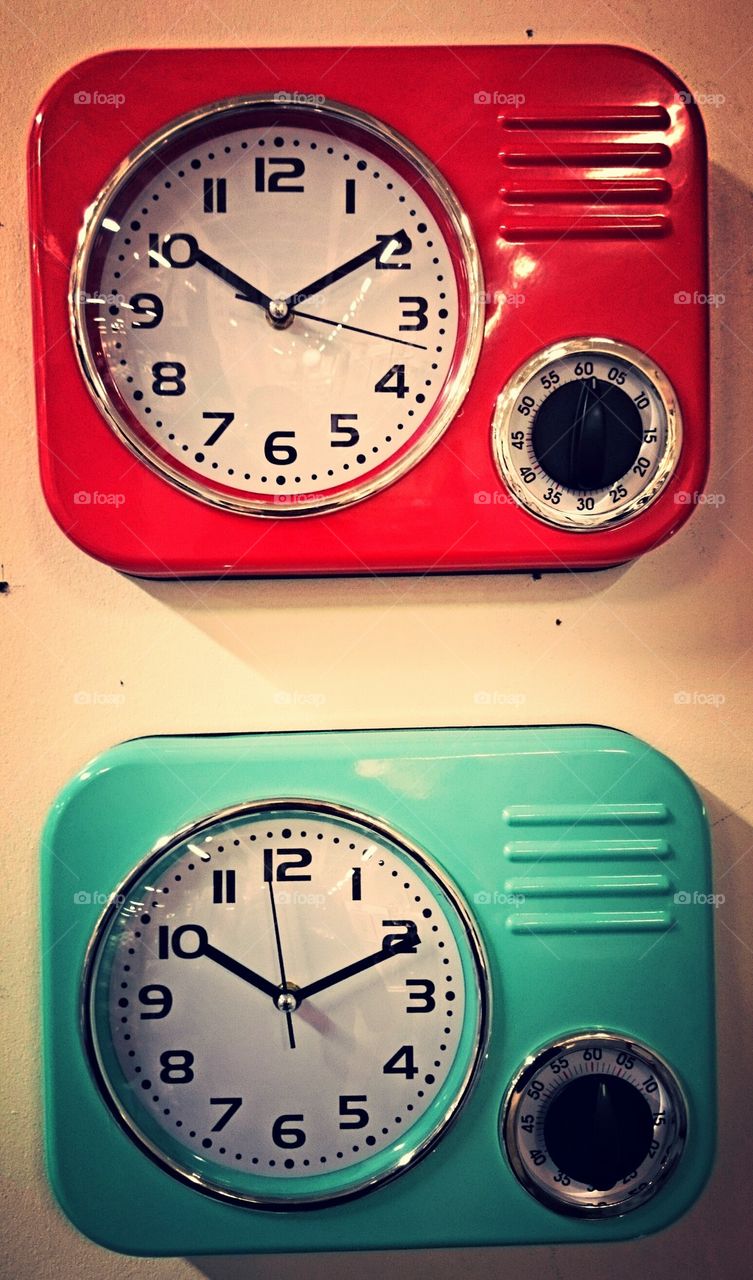 retro clocks