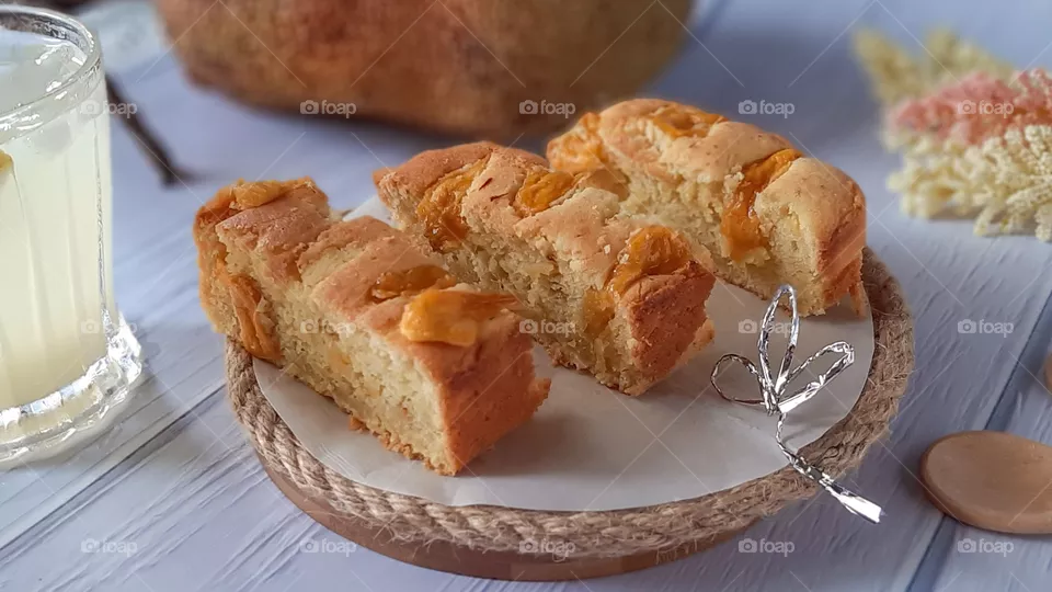 Chinese food, western food, breakfast, biscuits