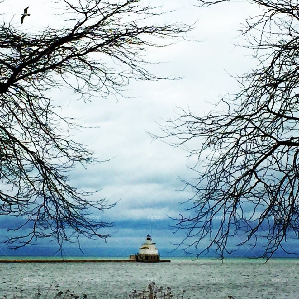 Lighthouse on the lake 