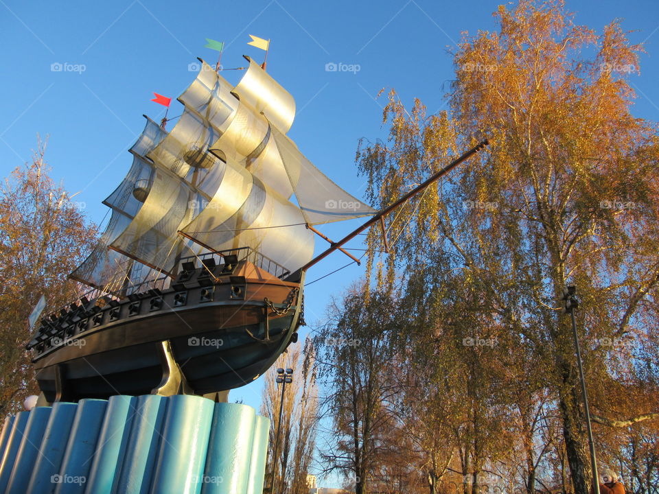 frigate as a shipbuilding symbol