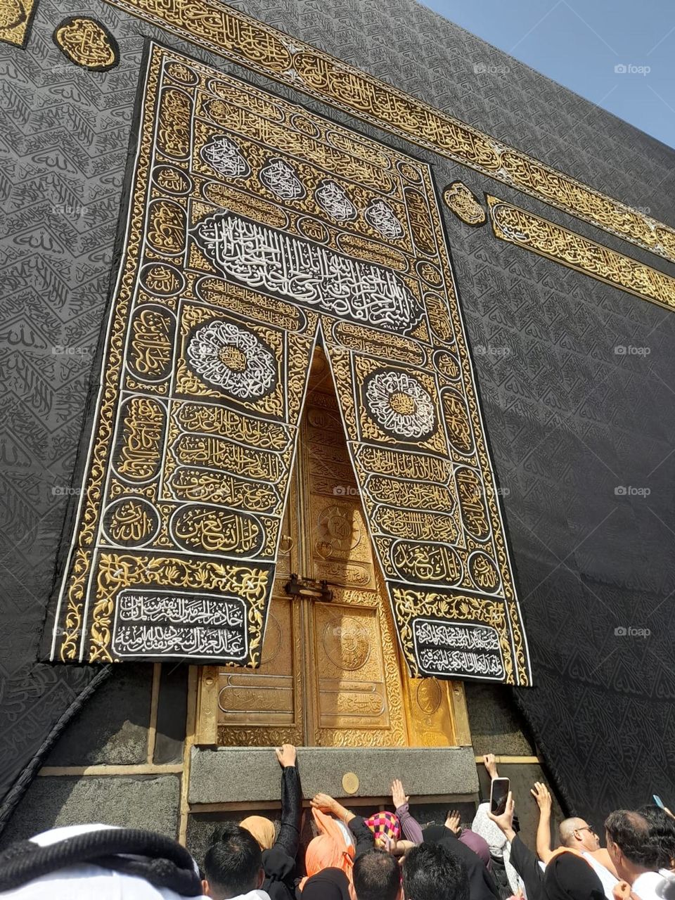 Kaaba door

￼