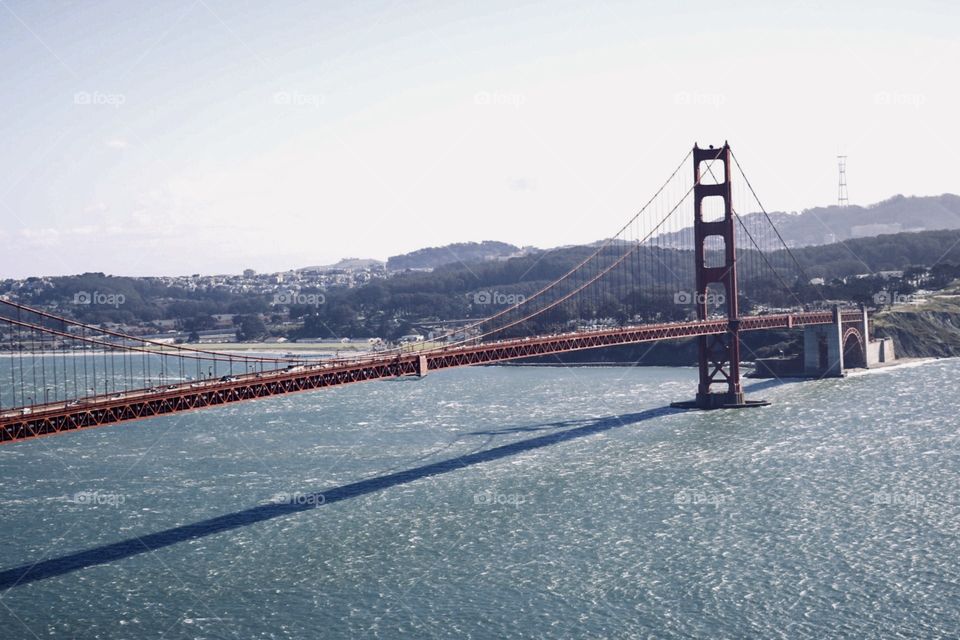 Golden Gate Bridge on a clear afternoon