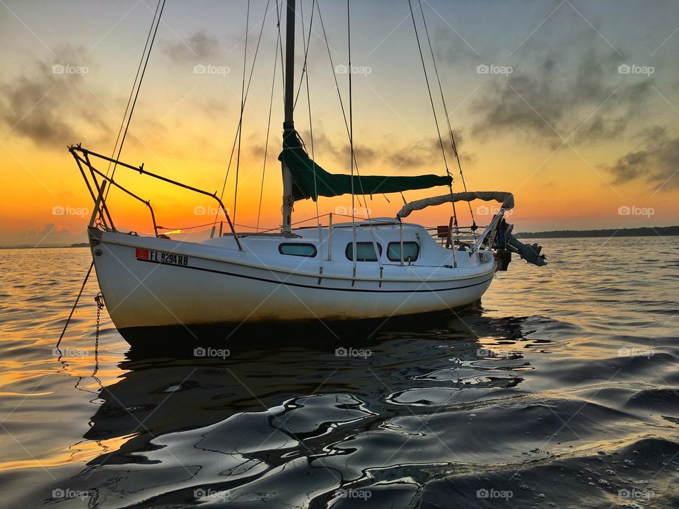 Water, Sailboat, Boat, Sea, Watercraft