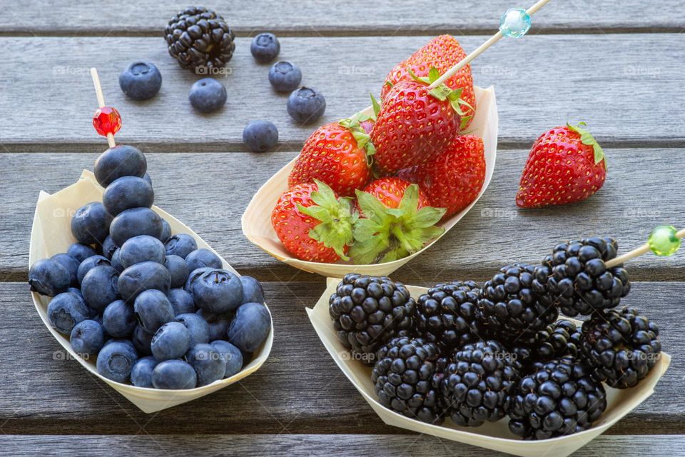 fresh berries,  close up