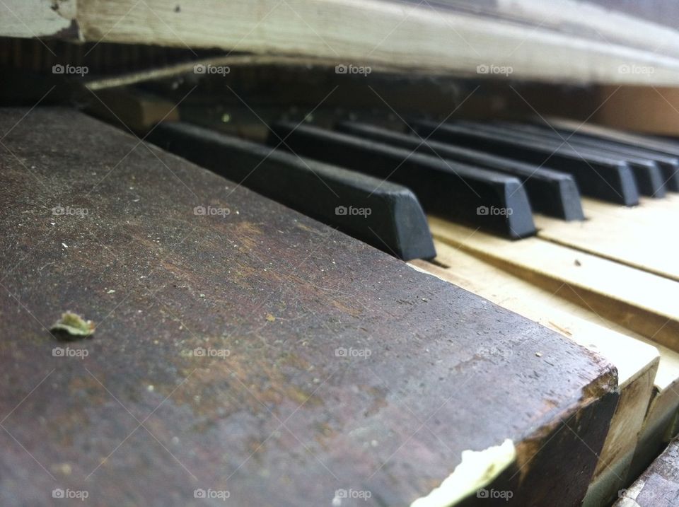 Old Piano on the Road