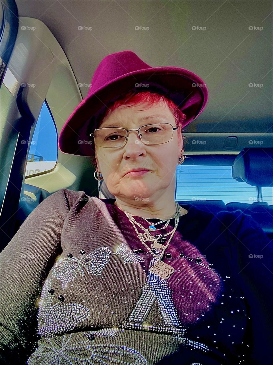 I, “Petra Schiller” a.k.a. “Maximiliane Feuerfuchs” because it’s even funnier in German am sitting in the back of a limousine that takes me back to “Newtown Creek” from “Clinton Hill”, Bklyn on a sunny afternoon in 2022. Hypnotic Productions