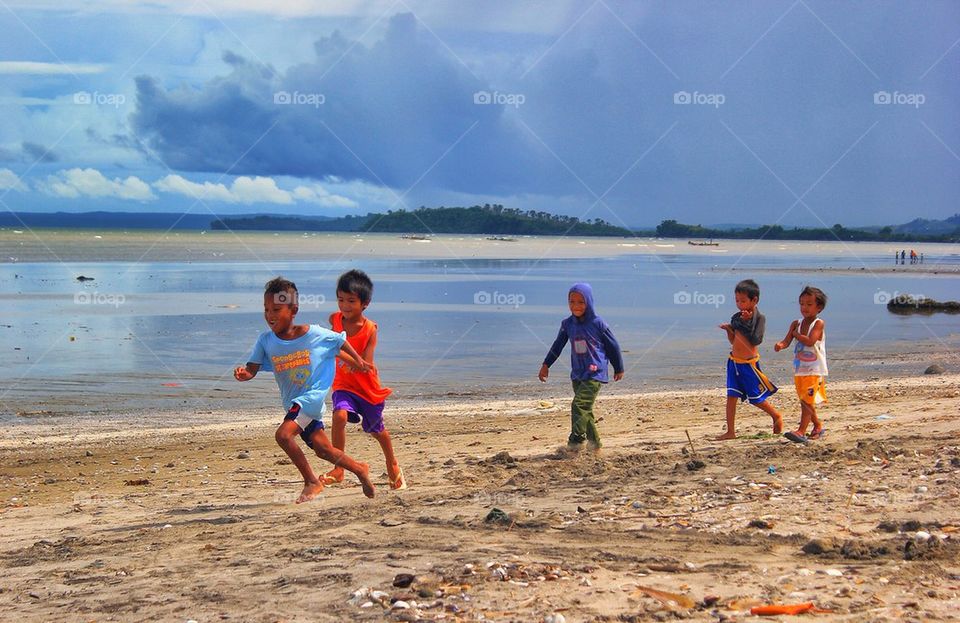 Run and walk at the beach