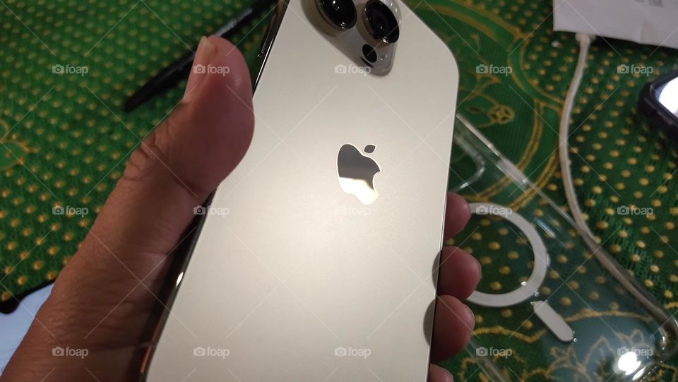 iPhone 14 pro max baru