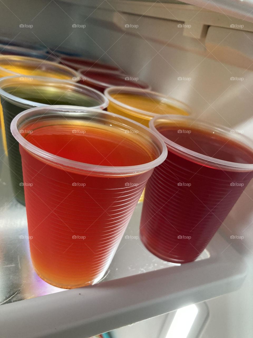 🇺🇸 For the summer, we have very cold jellies to cool off the heat. Who will? / 🇧🇷 Para o verão, temos gelatinas bem geladas para refrescar o calor. Quem vai querer?