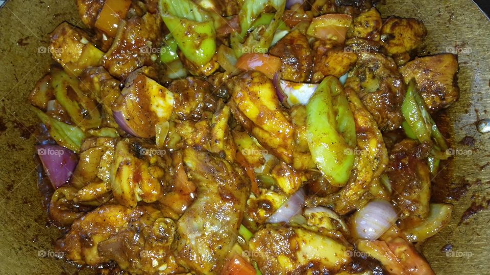 fried chicken with vegetables