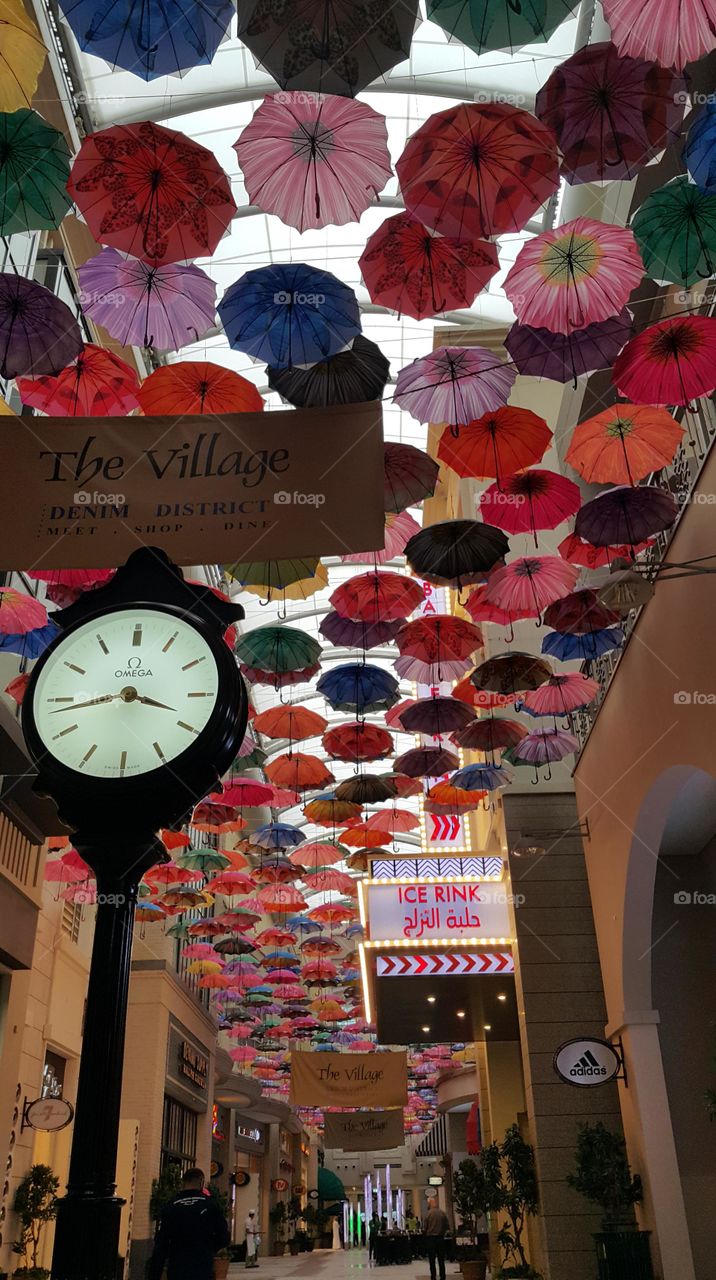 Umbrella ceiling