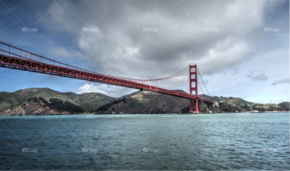 Golden Gate Bridge. San Francisco 