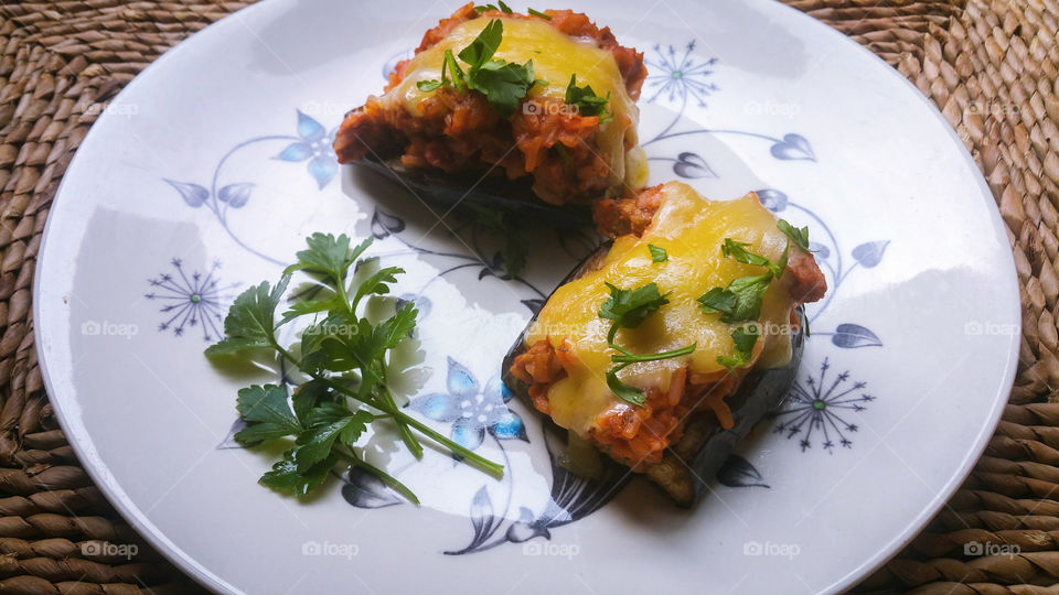 Stuffed aubergines with ch