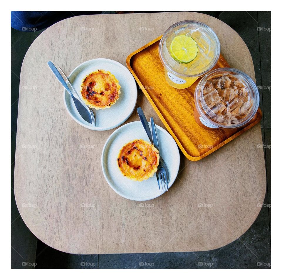 I love the egg tarts here.