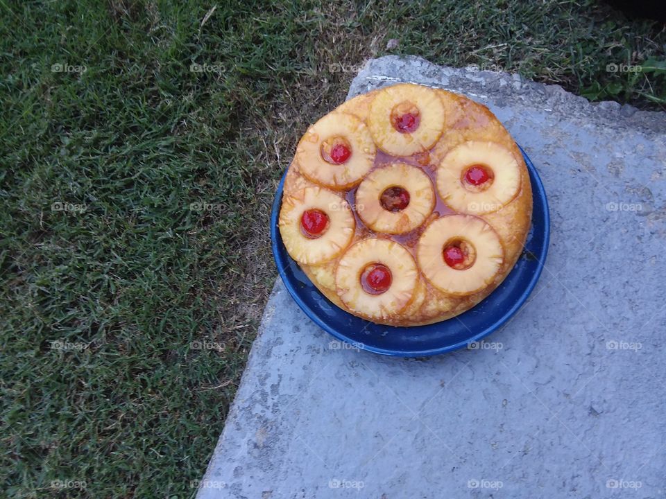 pineapple upside down cake