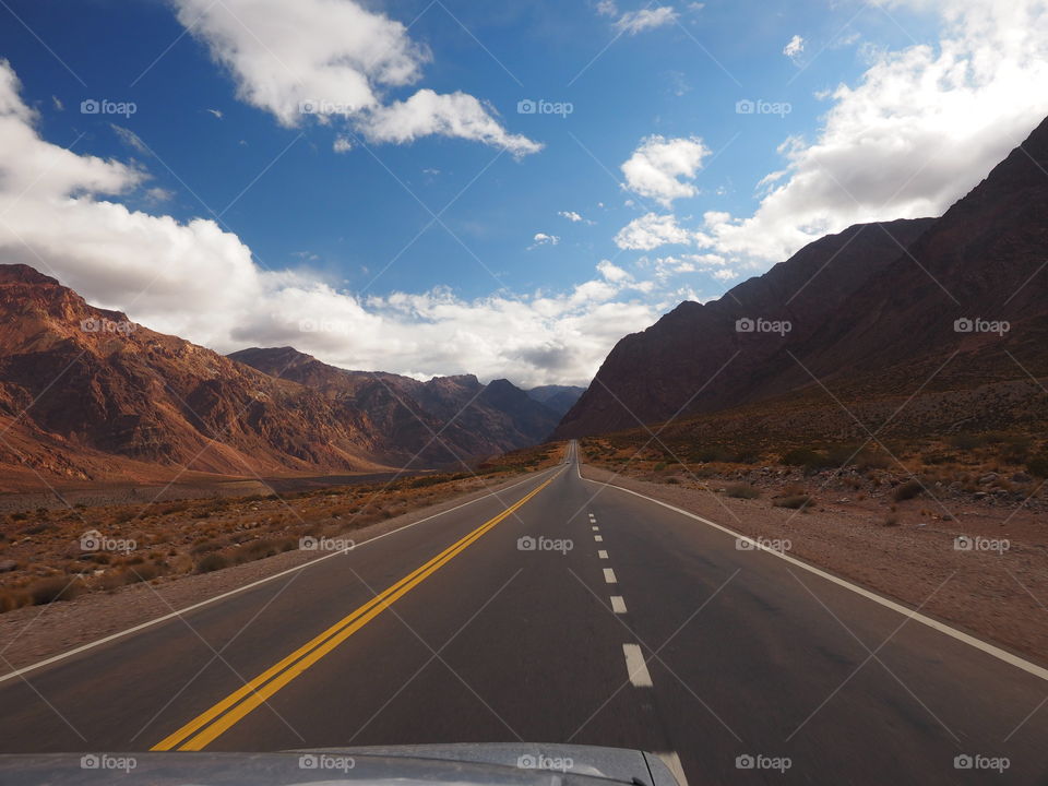 Long strait Road in the andes