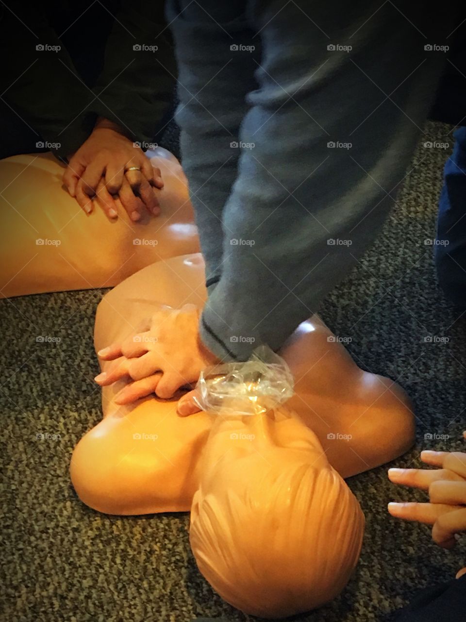 Performing CPR, learning class