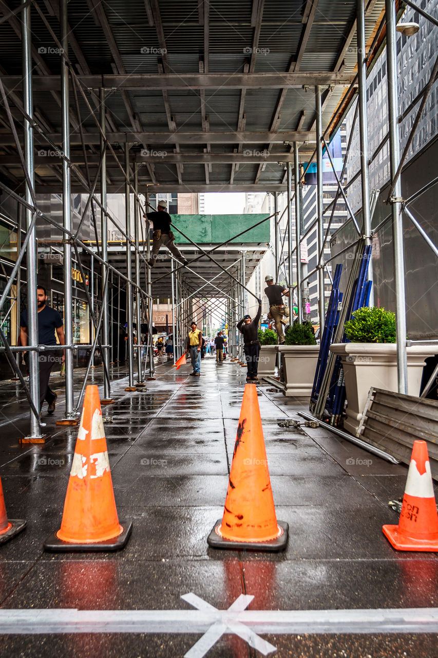 BUILDING THE THINGS. CAN WE BUILD IT!