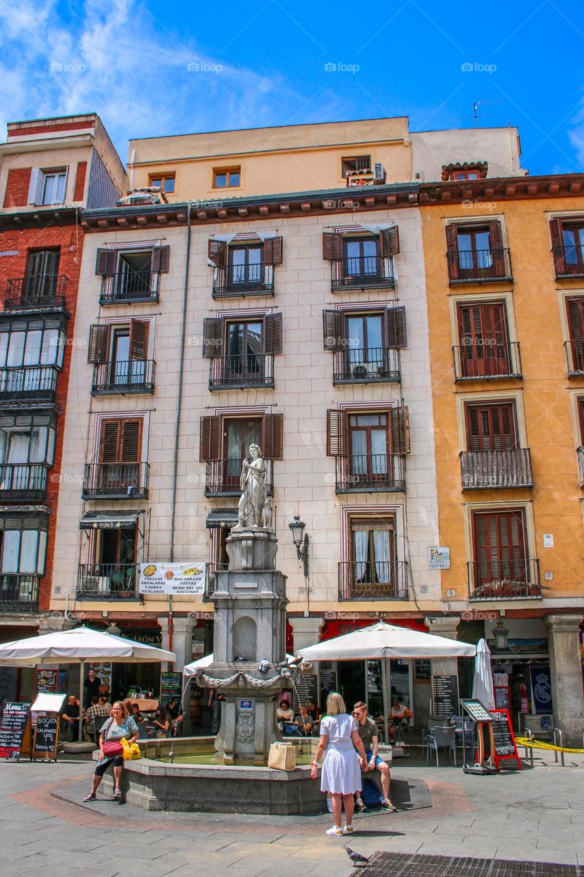 "Urban Monochrome: Architectural Diversity in a Metropolis