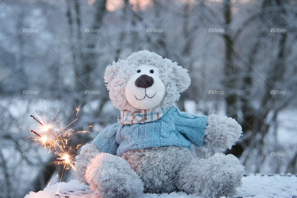 Teddy bear with sparkler 