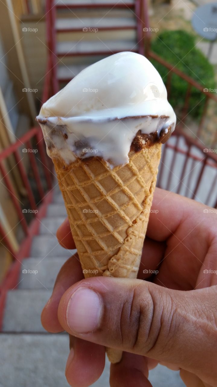 ice cream cone