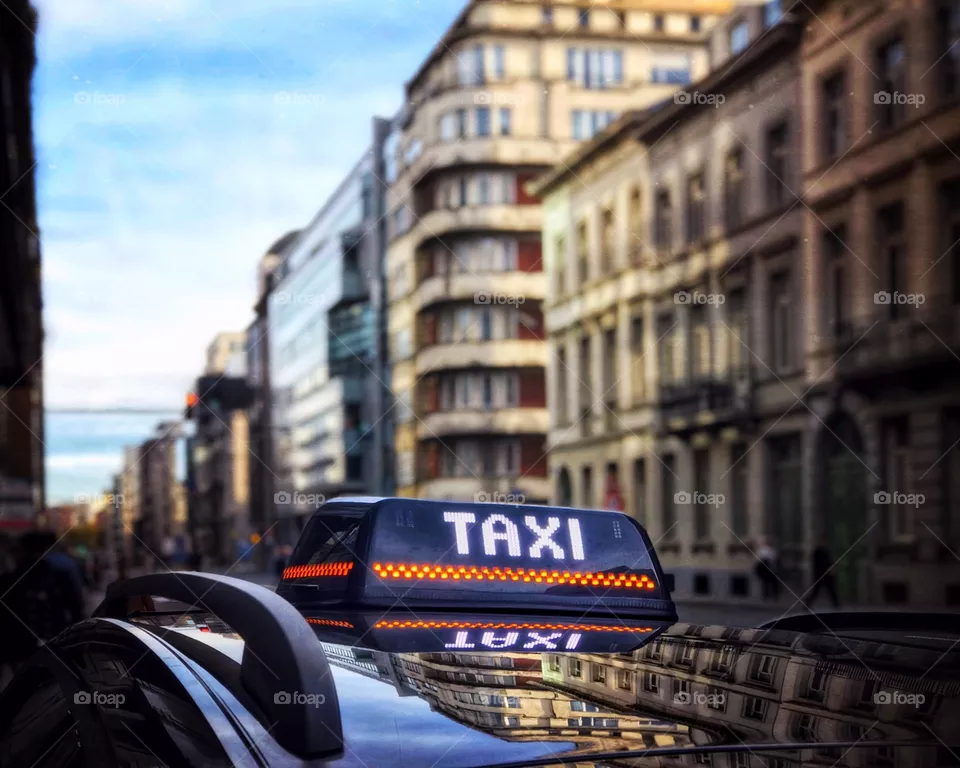 Taxi