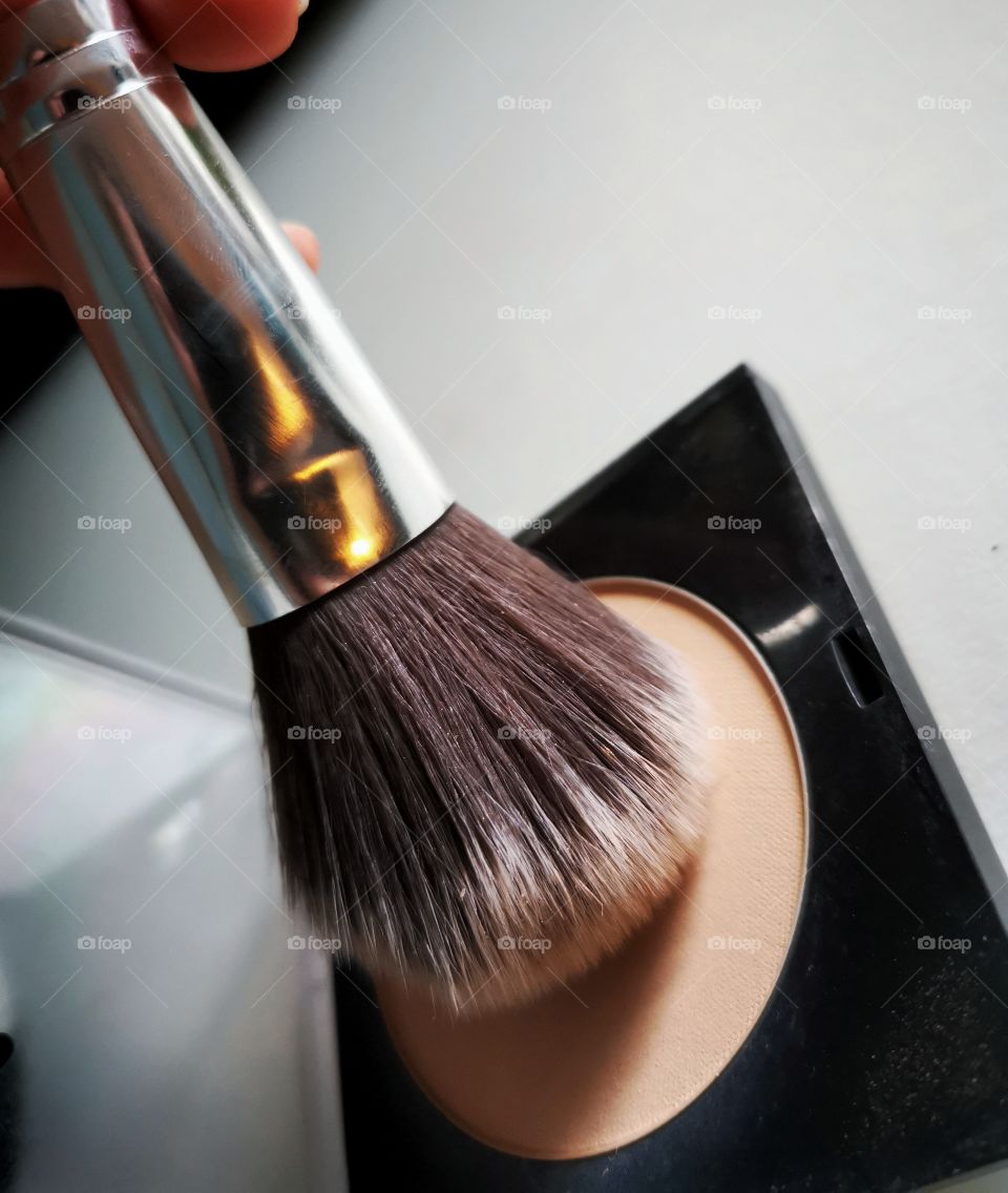 Makeup| brush