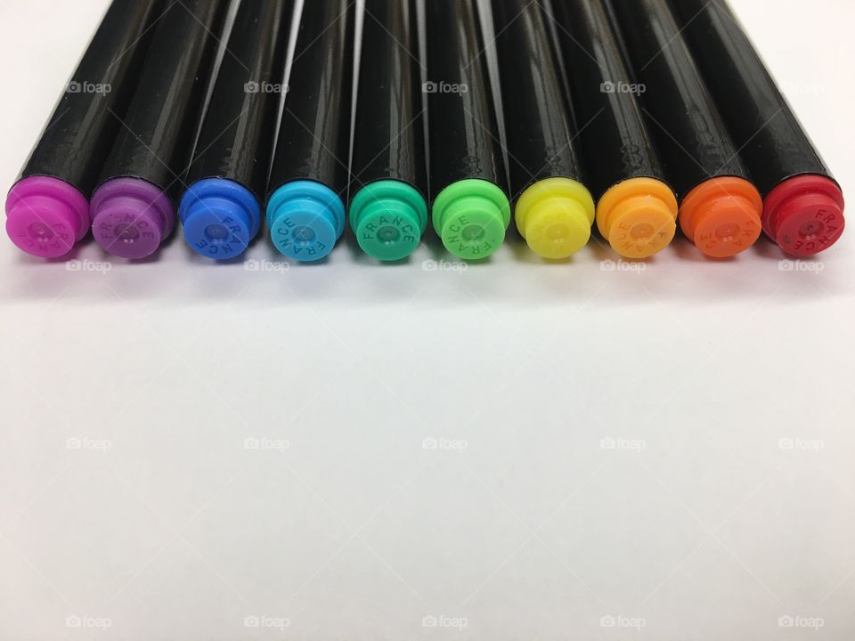 Rainbow of Colorful Markers (Red, Orange, Yellow, Green, Blue, Purple)