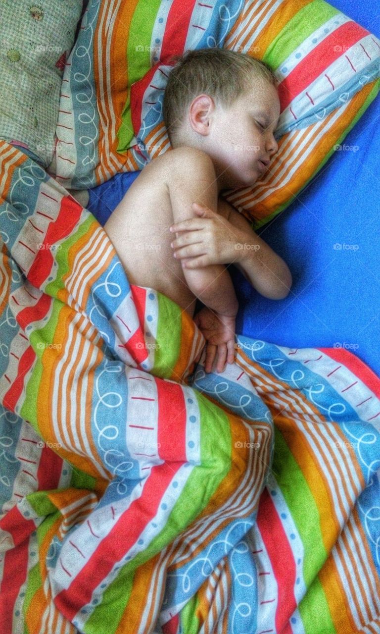 Sleep. Mi hijo durmiendo