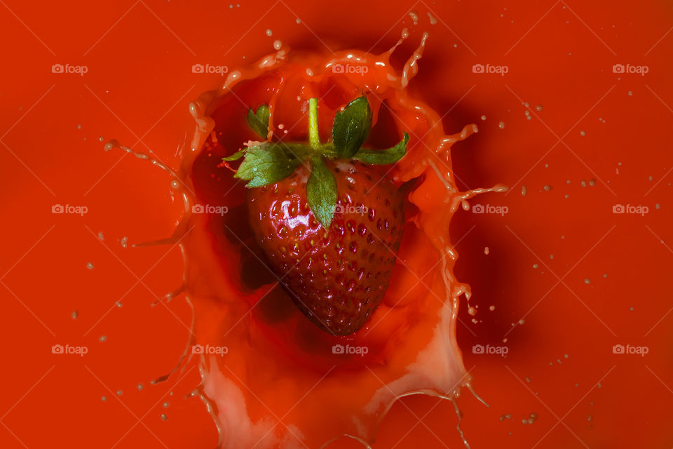 Red Strawberry splash