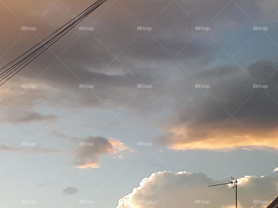 golden clouds a sign of the approaching dawn