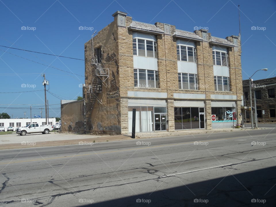 welcome to Jacksboro Texas. This is another picture of the main street in Jacksboro Texas