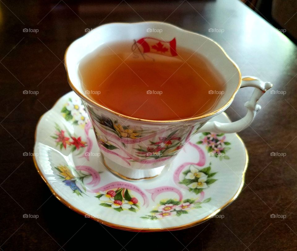 Canada tea cup with flowers