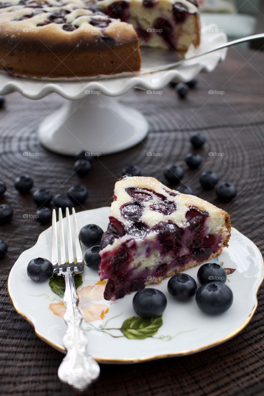 Lemon blueberry cake