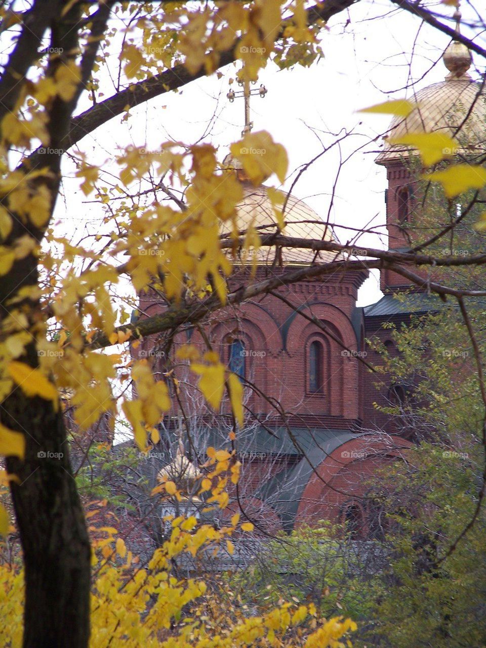 церква у парку ювілейний