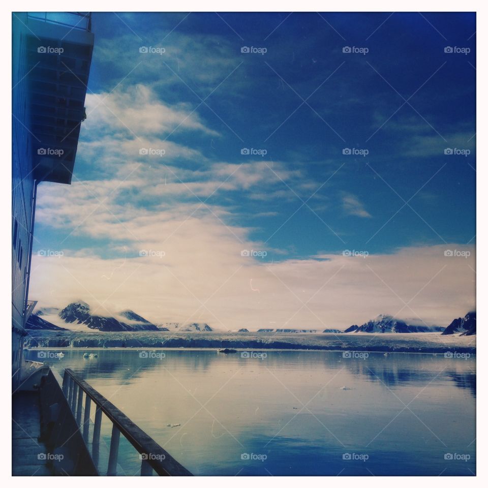 Serene view of Spitsbergen. 