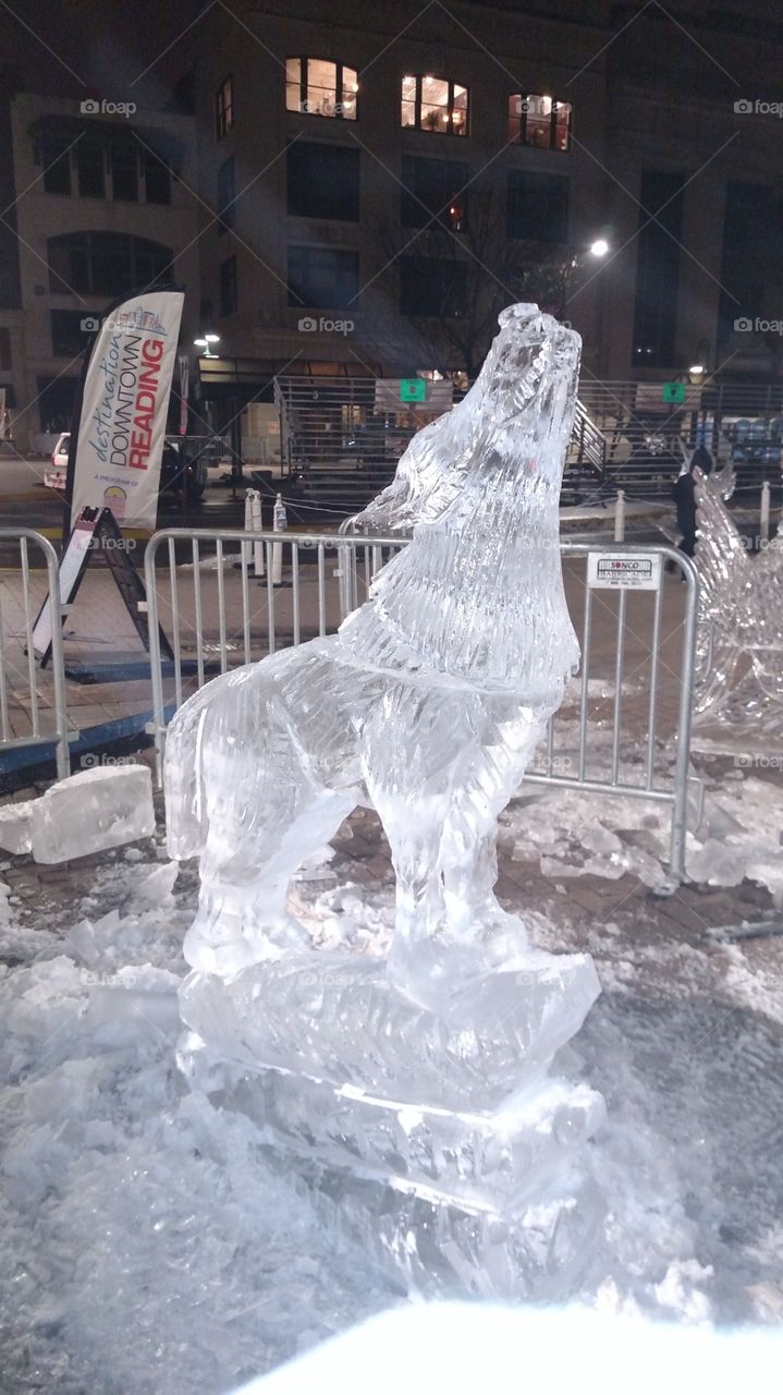 Wolf ice sculpture