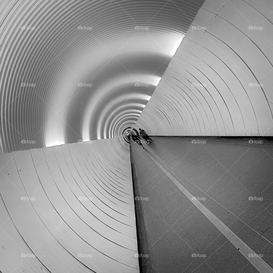 Tunnel