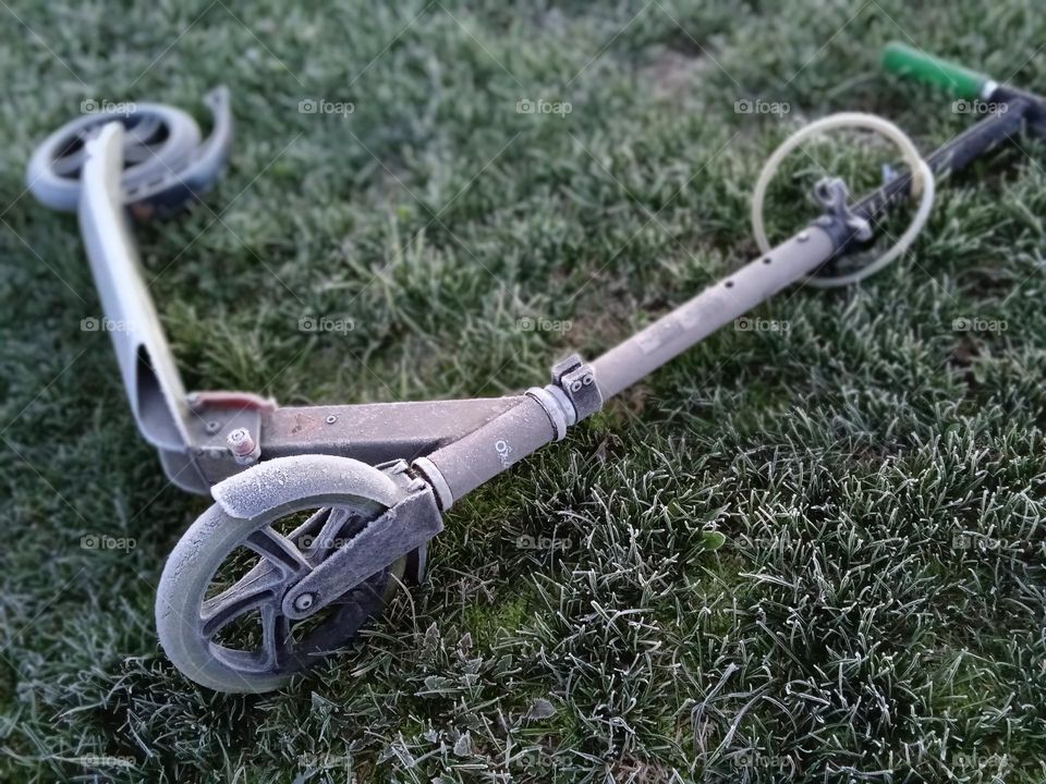 Decathlon is the best supermarket of sporting goods, but my children haven't so much time to ride a scooter🛴 🤭😎