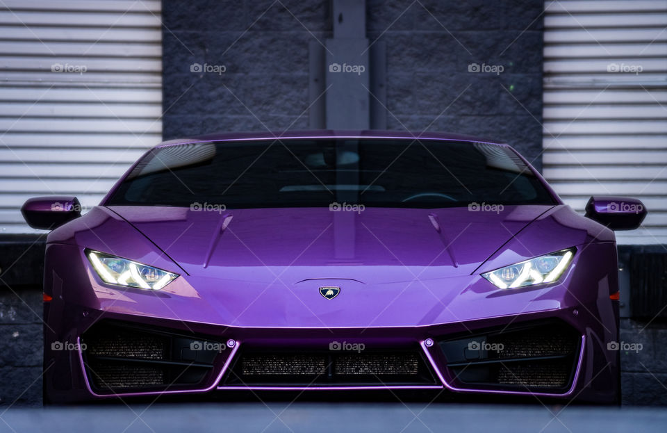 Lamborghini Huracan (Purple)