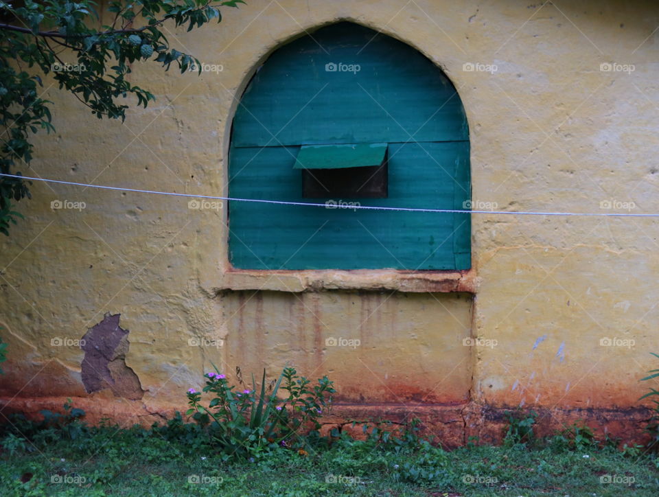 spain window pattern