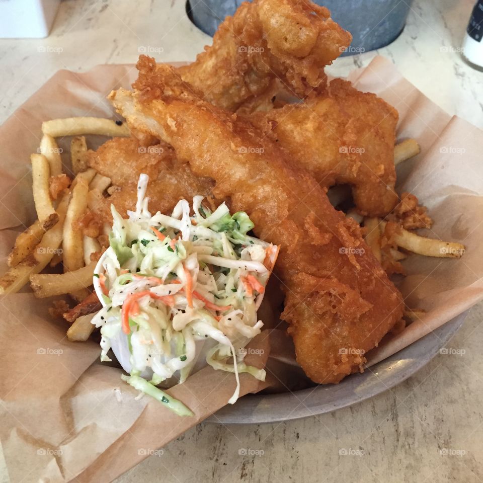 Fish & chips with coleslaw