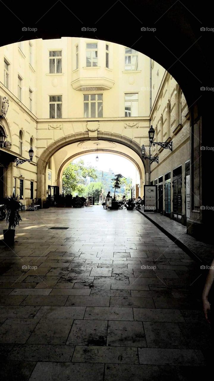 coridor in budapest