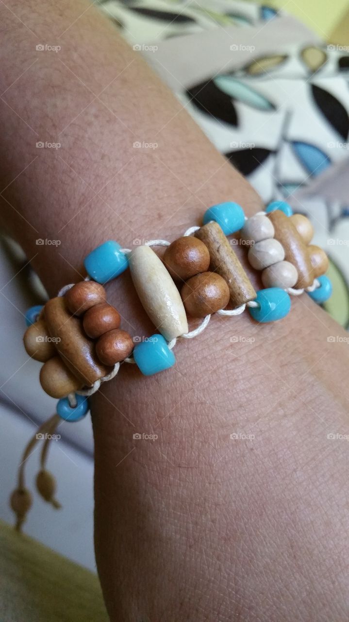 Brown wood and turquoise beads handmade bracelet