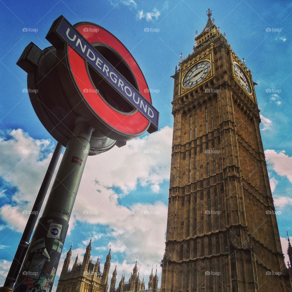 London Underground sign and Big Ben 