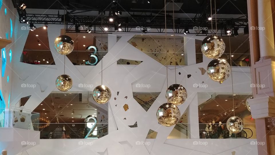 Gold Disco Ball Display Las Vegas Ceasars Palace Forum Shops Forever 21