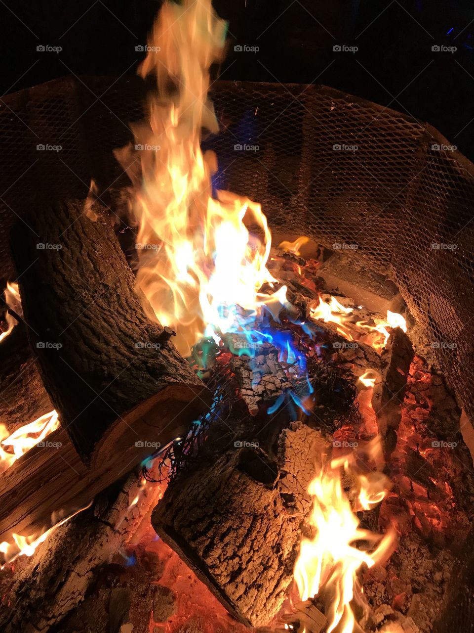 Big campfire 