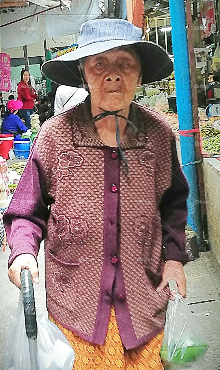 Old woman from north of Thailand.