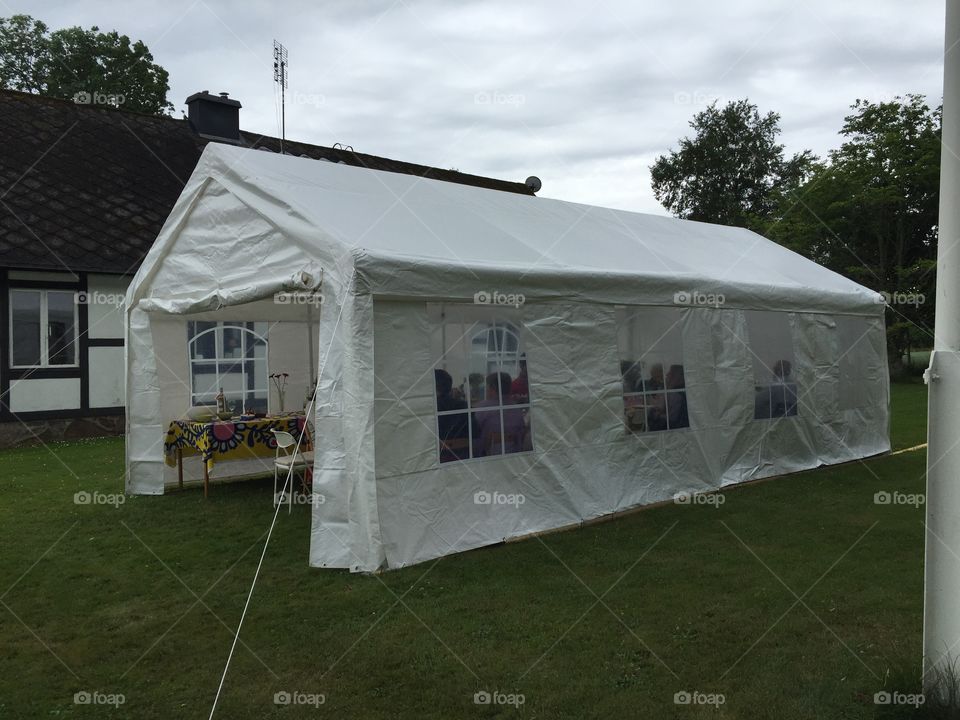 Partytent