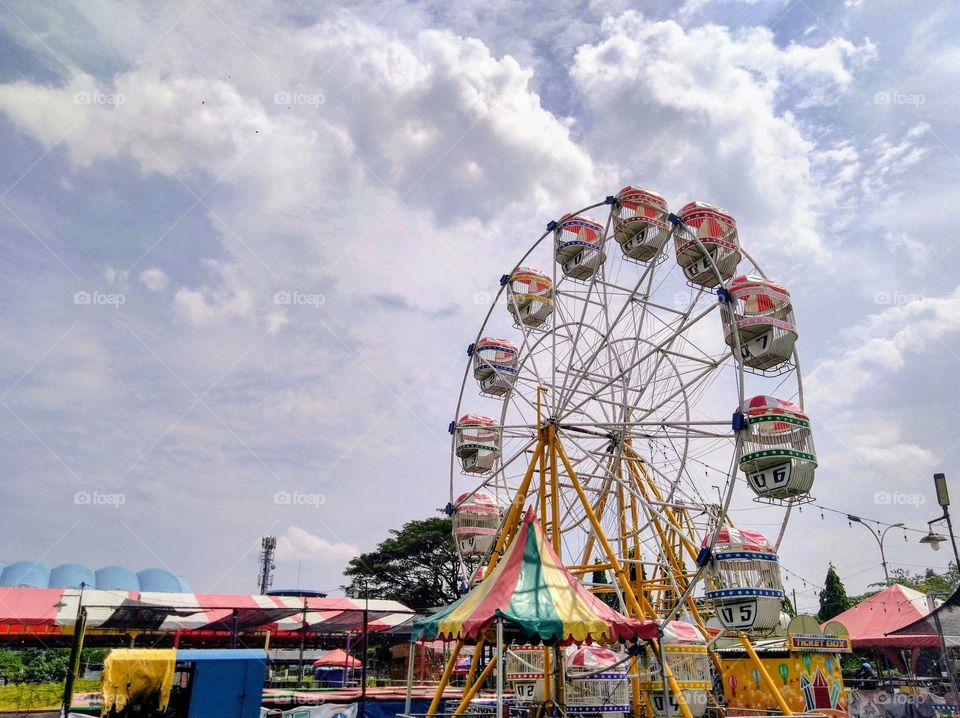 Funfair games among the beautiful ceiling marvel colors